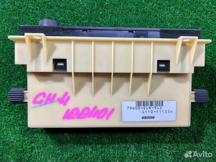 Блок управления климат-контролем Honda Hr-V GH4