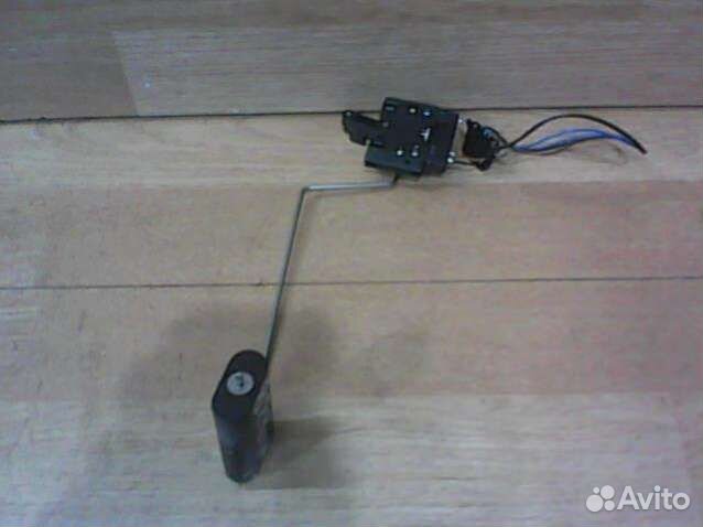 Датчик уровня топлива Volkswagen Golf - 7 поколени