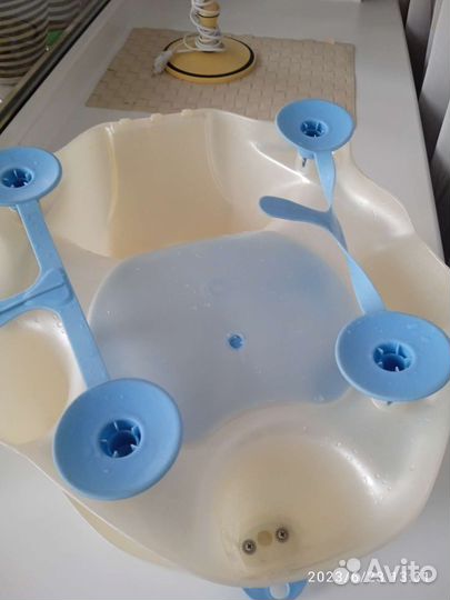 Стульчик для купания babyton