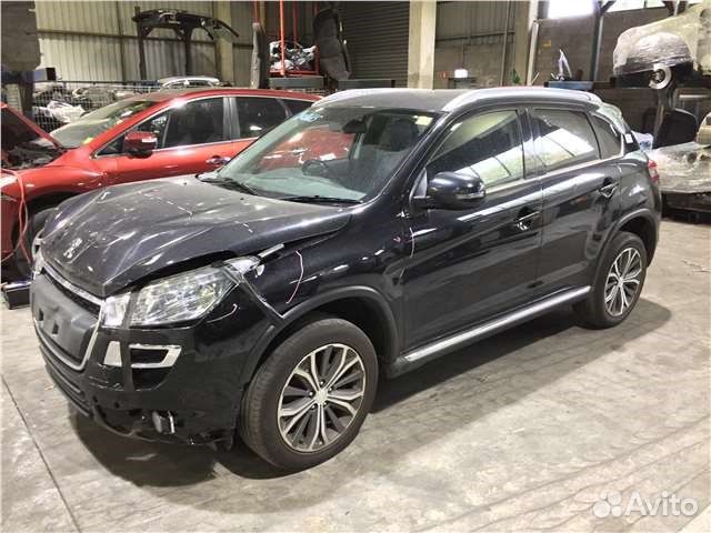 Разбор на запчасти Peugeot 4008