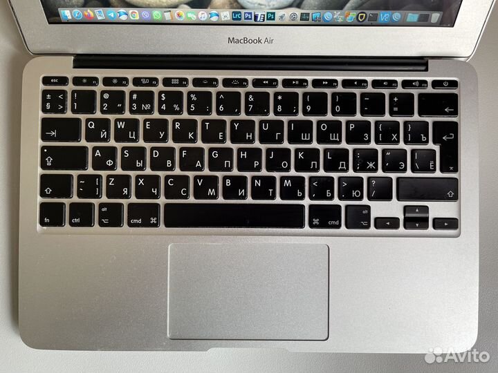 Apple MacBook air 11 i7 /4GB/ 480 GB MacOS Mojave