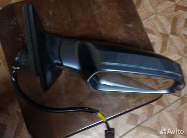Зеркало audi a4 правое