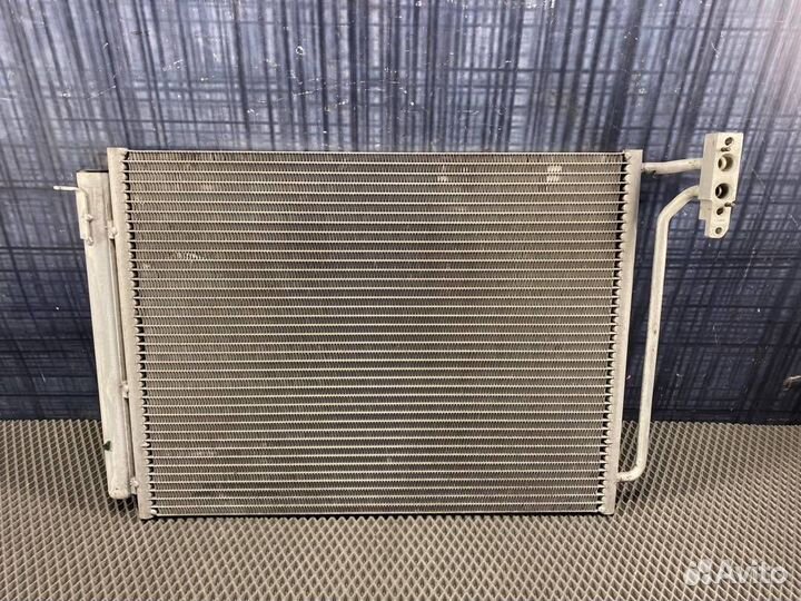 Радиатор кондиционера Bmw X5 E53 M54 2006