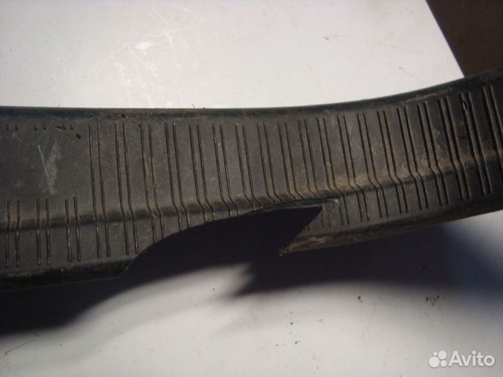 Накладка задней стенки багажного отделения W140 A1