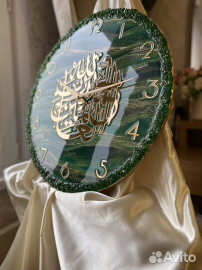 Часы из эпоксидной смолы