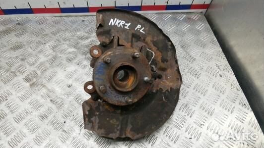 Ступица передняя левая ford kuga 1 (NKR01K901)