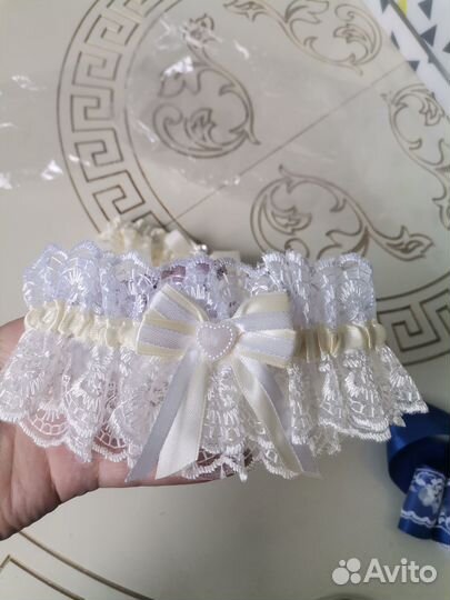 Свадебная подвязка