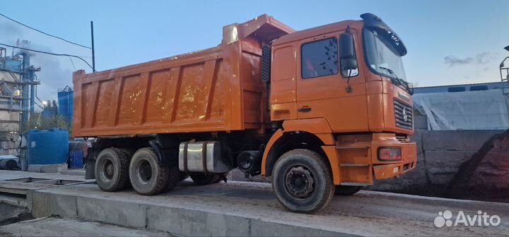 Shacman (Shaanxi) F2000, 2011