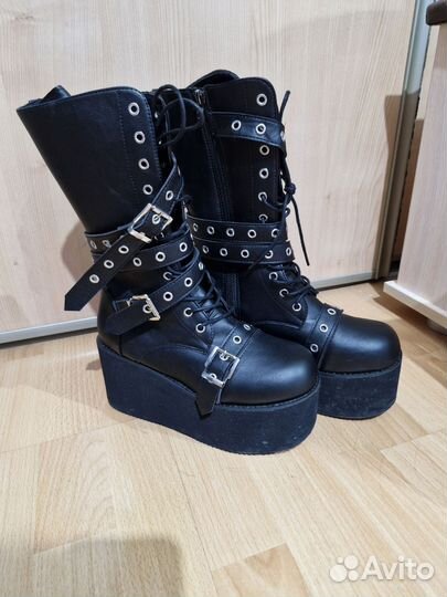 Ботинки черные на платформе