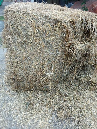 Сено солома в мешках
