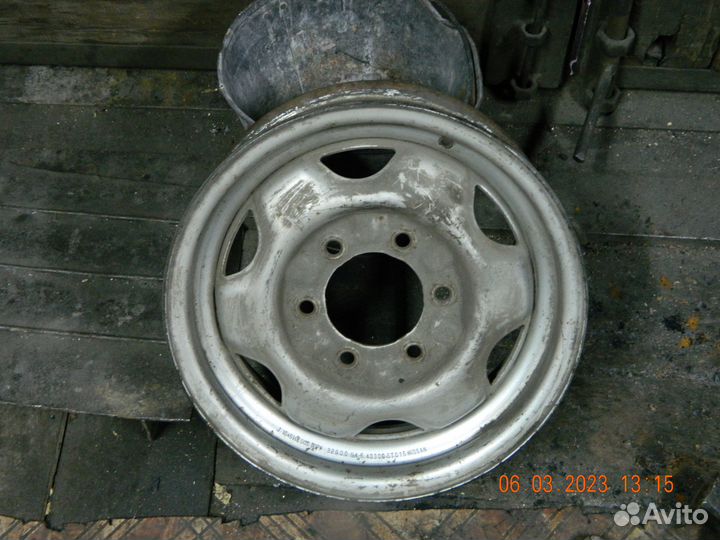 Диски r15 шести дырые