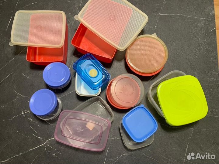 Пластиковые контейнеры для хранения пакетом