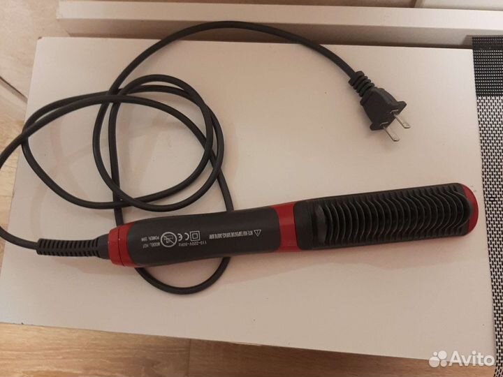 Расческа выпрямитель для волос. Straightener