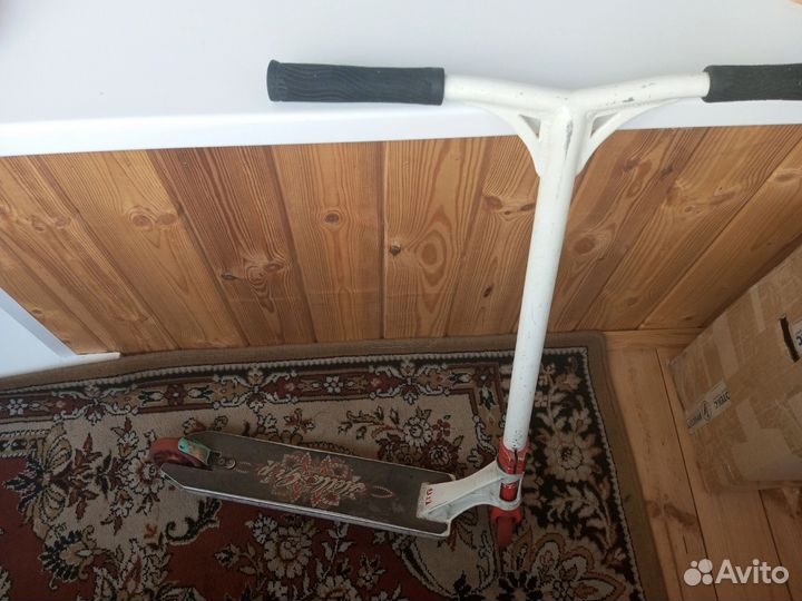 Трюковой самокат Dylan Morrison