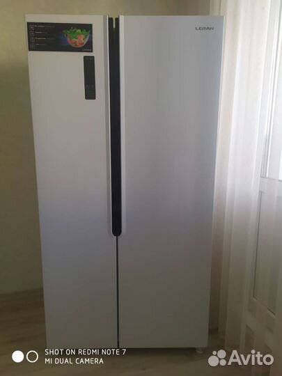 Холодильник новый