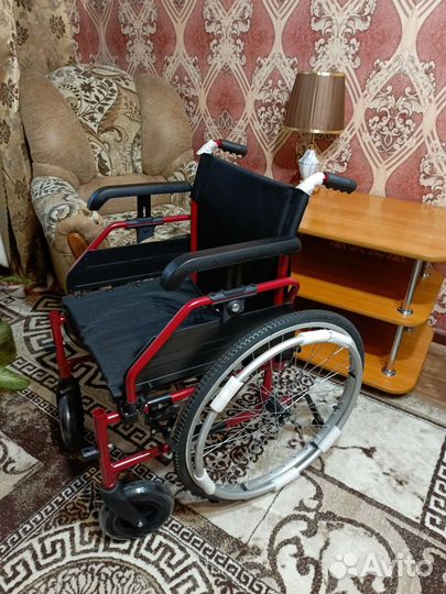 Инвалидная коляска