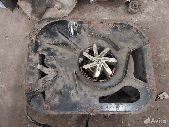 Задняя печка Hyundai Galloper