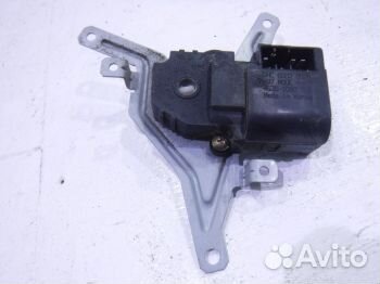 Моторчик заслонки печки