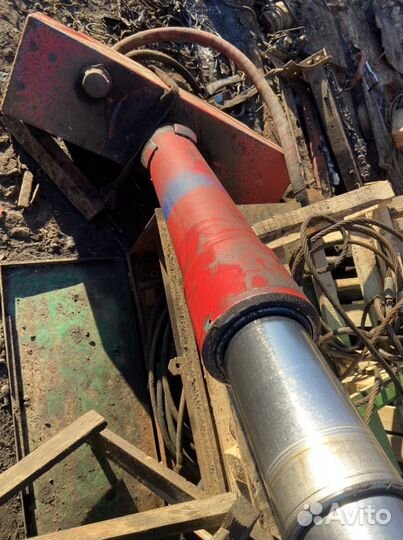 Цилиндр самосвал Scania,Скания