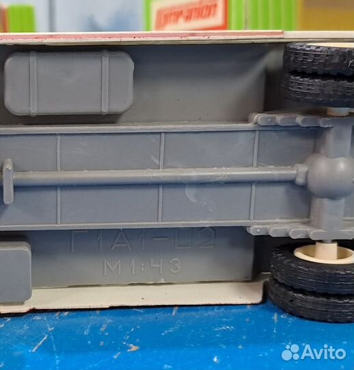 Модель 1:43 Г1А1-02 в родной коробке, Компаньон