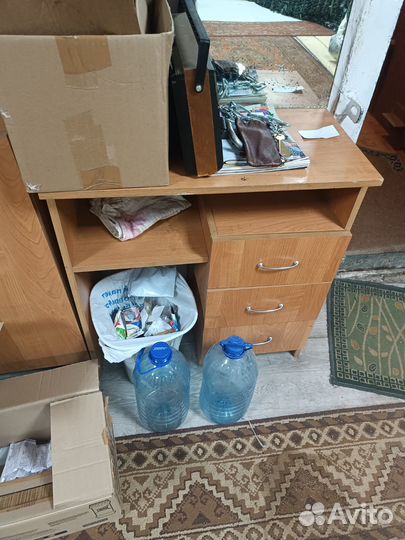 Полки и стеллажи бу