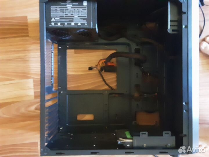 Системный блок dexp, с некоторыми комплектующими