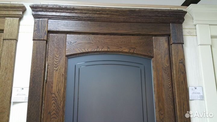 Двери межкомнатные из массива дуба