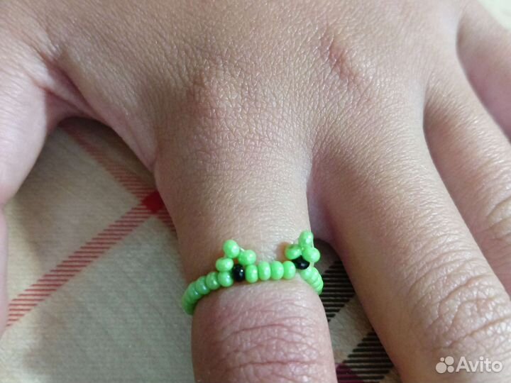 Колечко с лягушкой