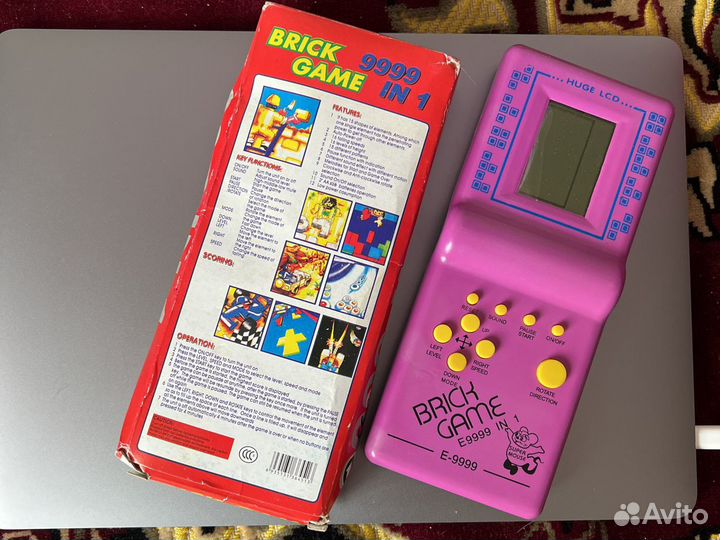 Портативная игровая приставка