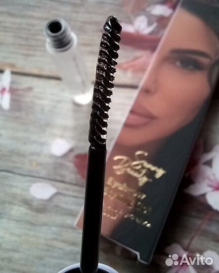 Гель для бровей фиксатор