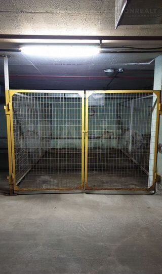 Машиноместо, 21 м²