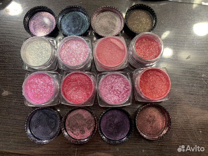 Тени для век пигмениы блестки