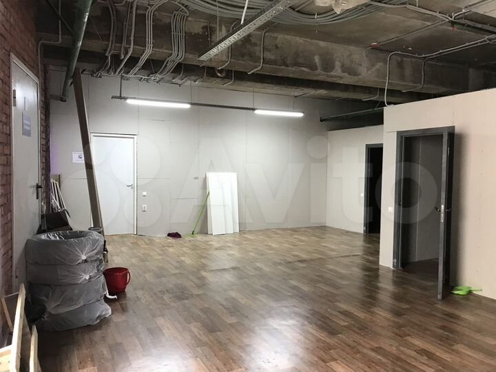 Свободного назначения, 194 м²