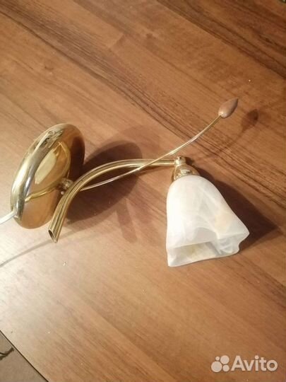 Настенный светильник бра