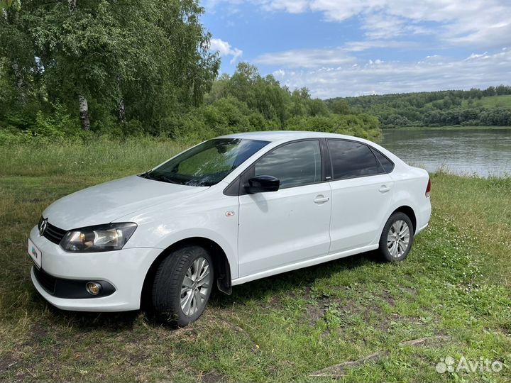 Volkswagen Polo 1.6 AT, 2014, 135 000 км