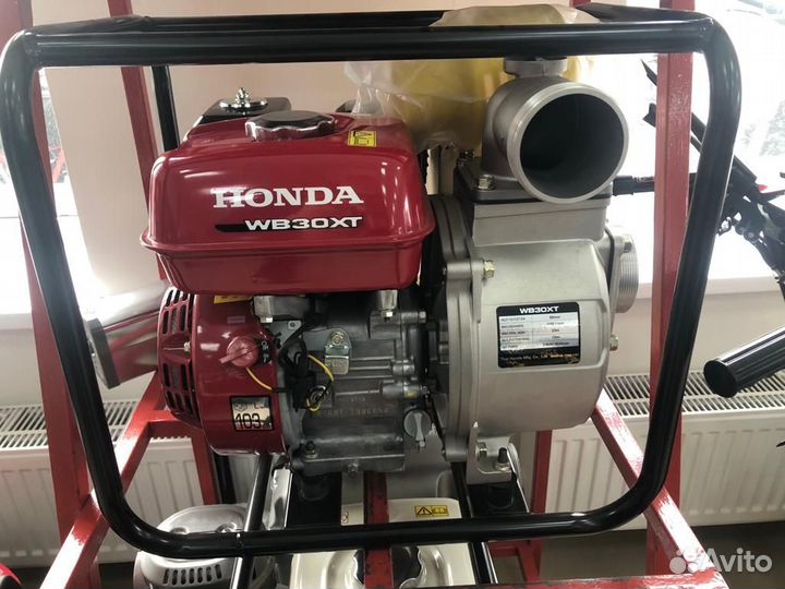 Мотопомпа бензиновая Honda WB 30 XT3