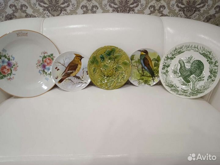 Статуэтка птица