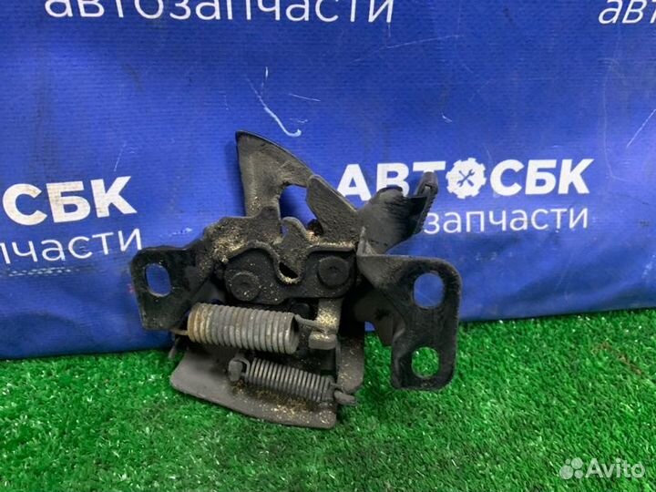 Замок капота Honda Stream RN6 R18A 2006-2014