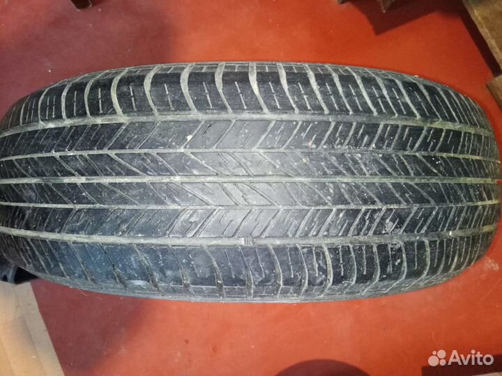 Dunlop Grandtrek ST20 215/60 R17