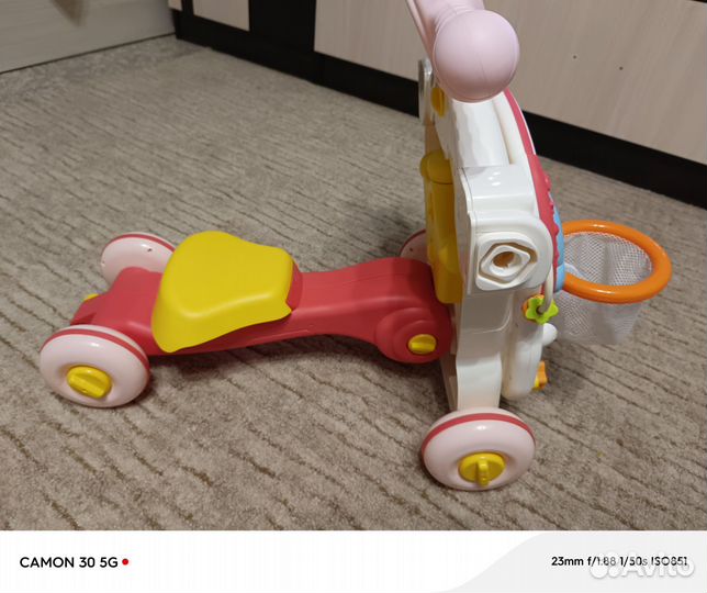 Ходунки,Каталка, столик музыкальный, самокат. 4в1