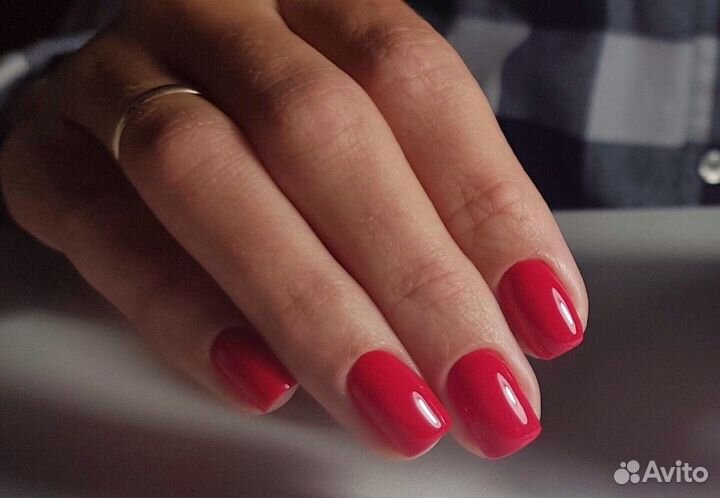 Маникюр педикюр