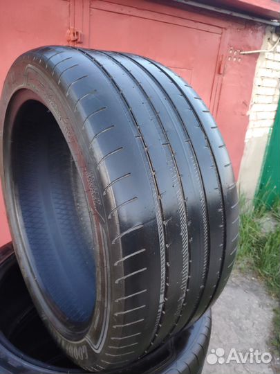 Goodyear Eagle F1 Asymmetric 3 295/40 R21 111Y