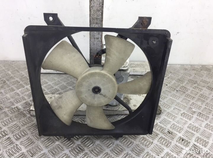 Вентилятор радиатора Honda Cr-V 2.0 I 2003