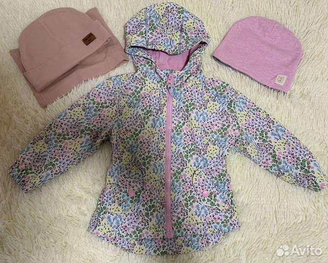 Куртка демисезонная для девочки 92 р