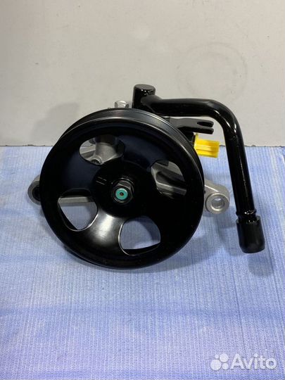 Насос гур гидроусилителя руля Kia RIO 3