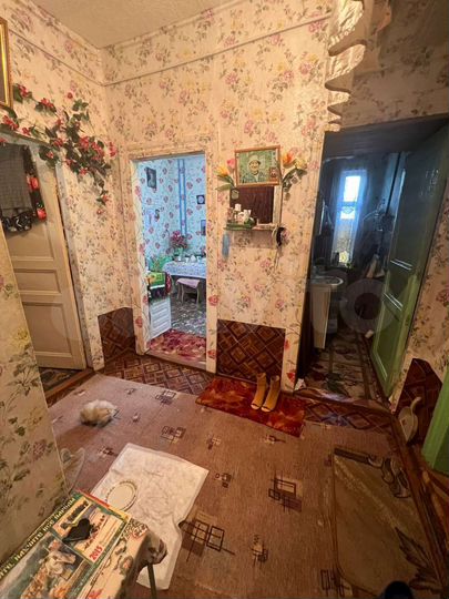 3-к. квартира, 60 м², 1/2 эт.