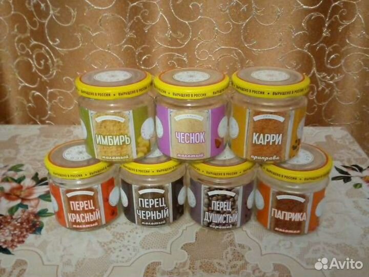 Супница. Банки для специй