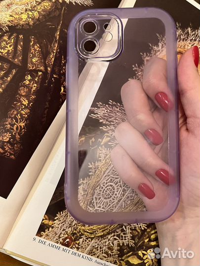 Прозрачные чехлы на iPhone 12