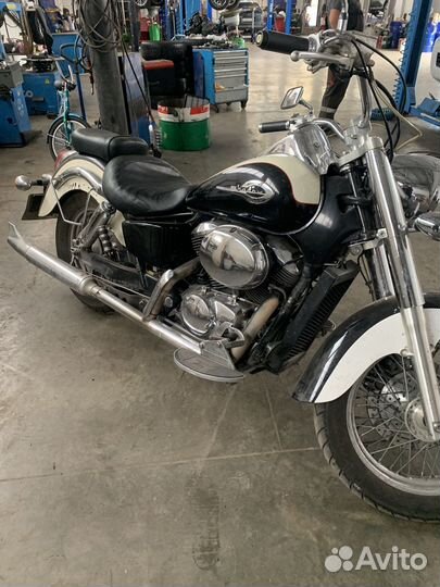 Honda Shadow 750