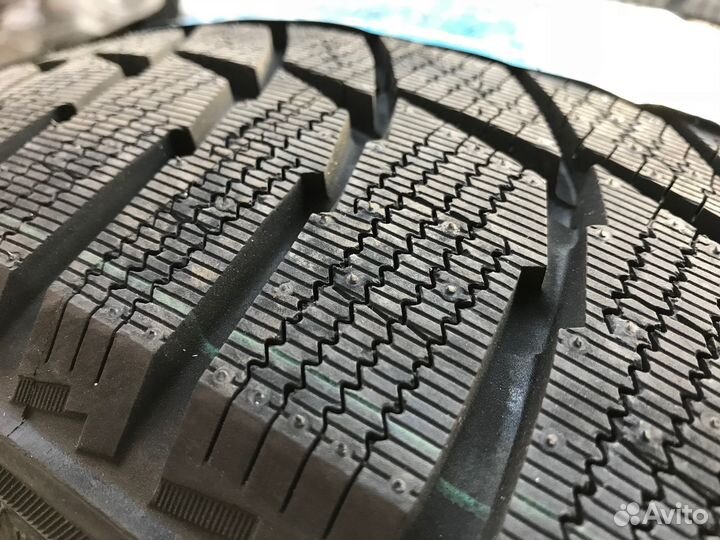 Triangle PL01 225/45 R17 94R